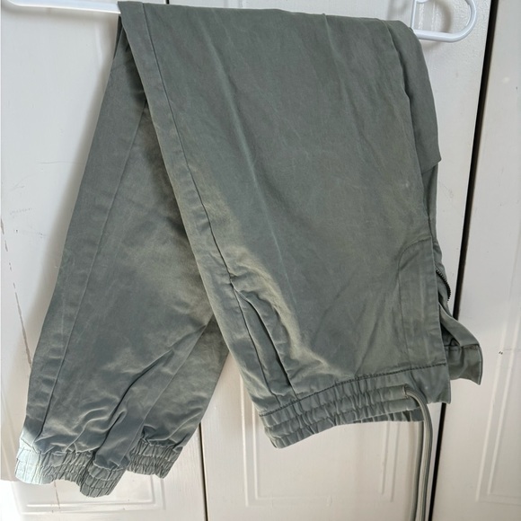 Amazon Goodthread Joggers - Picture 1 of 4
